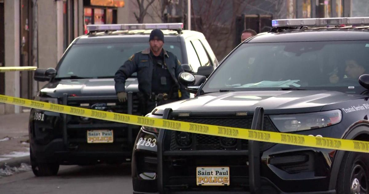 A St. Paul, Minnesota, police officer and a suspect were both injured in a  shooting