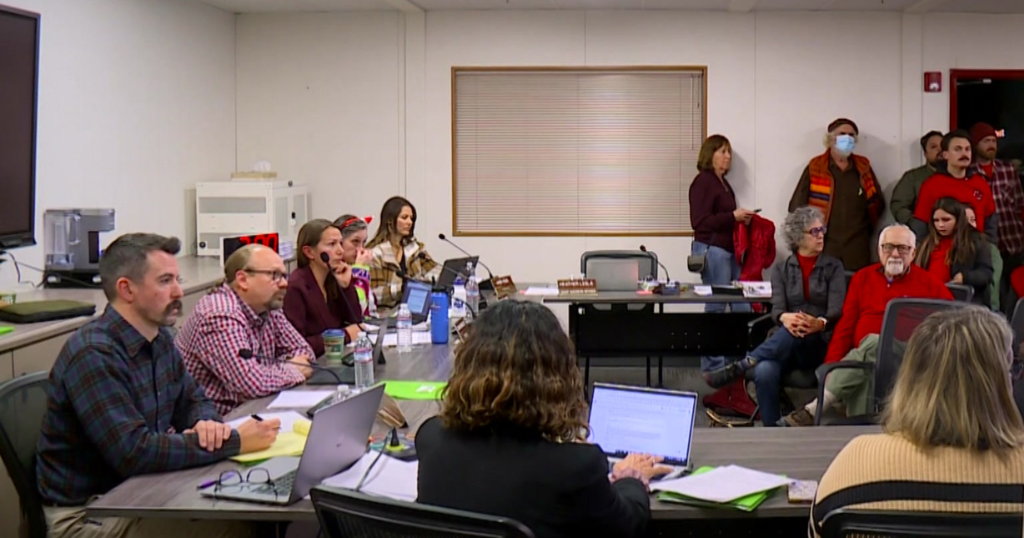 Auburn school board votes to keep diversity and inclusion statement