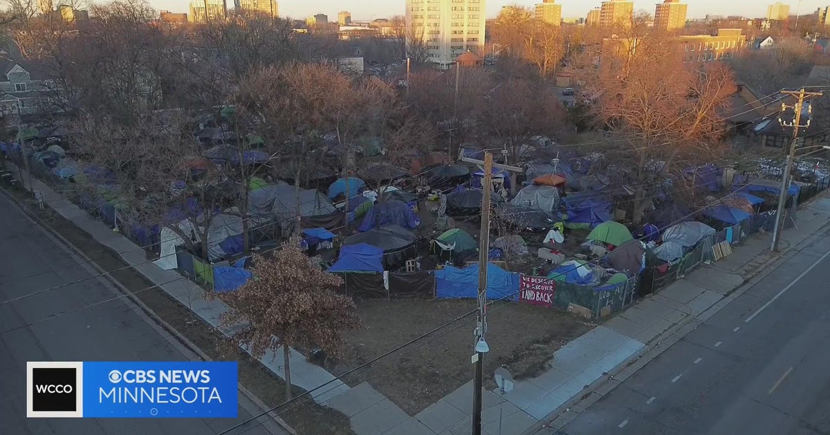 Minneapolis' homeless encampment closure delayed a week - CBS Minnesota