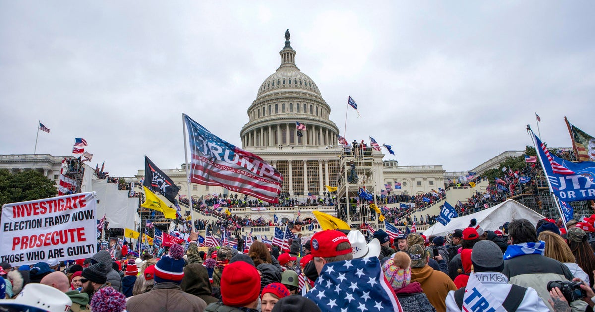 Supreme Court considers scope of federal obstruction law used to prosecute Trump and Jan. 6 rioters