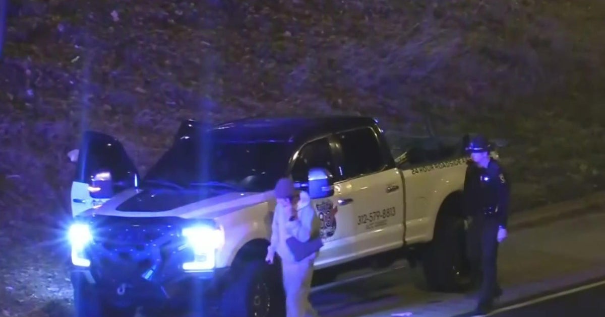 Shooting on Eisenhower Expressway critically wounds tow truck driver ...