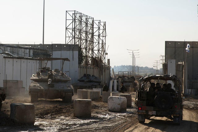 IDF Escorts Journalists Into Alleged Hamas Tunnel Near Israel-Gaza Erez Crossing