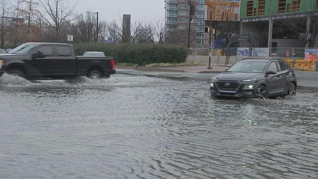 columbus-blvd-flooding.jpg 