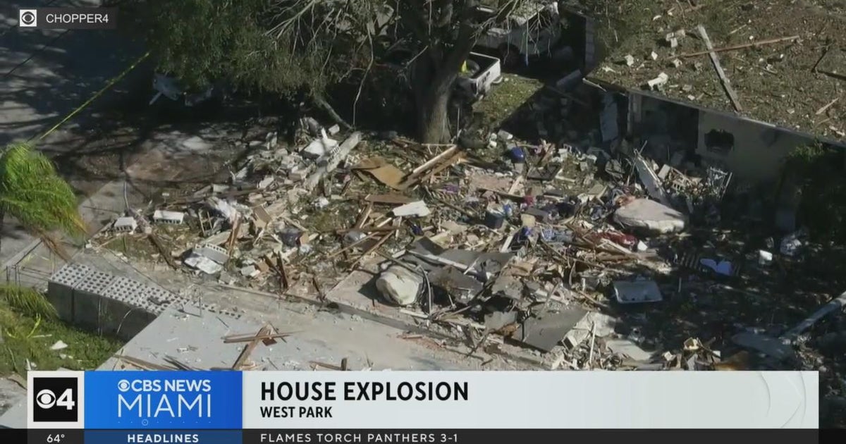 West Park household explosion injures 4, rocks community West Park household explosion injures 4, rocks community