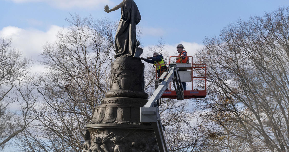 Judge blocks removal of Confederate memorial from Arlington Cemetery, for now