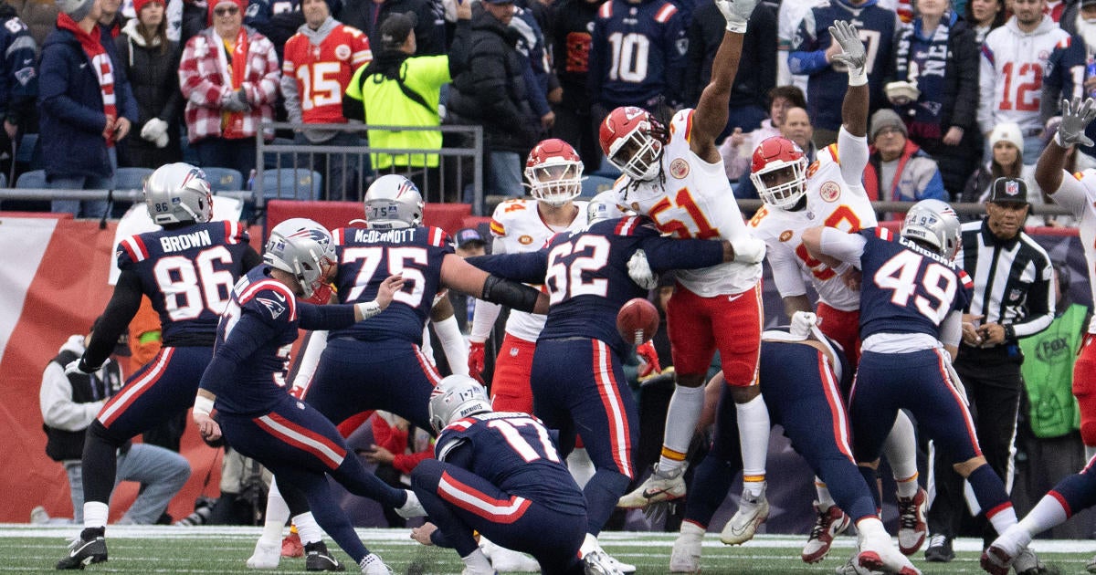 Report Kicking Balls In Patriots Chiefs Were Underinflated Cbs Boston