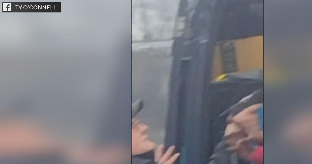 Man charged with ethnic intimidation after holding Amazon driver at gunpoint sentenced to probation 
