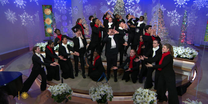 Young People's Chorus of NYC performs "The Twelve Days of Christmas" 