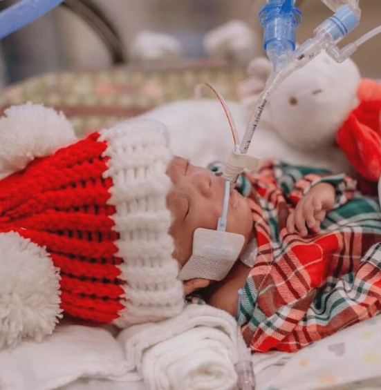 DMC NICU CHRISTMAS BABIES 