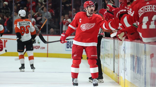 Philadelphia Flyers v Detroit Red Wings