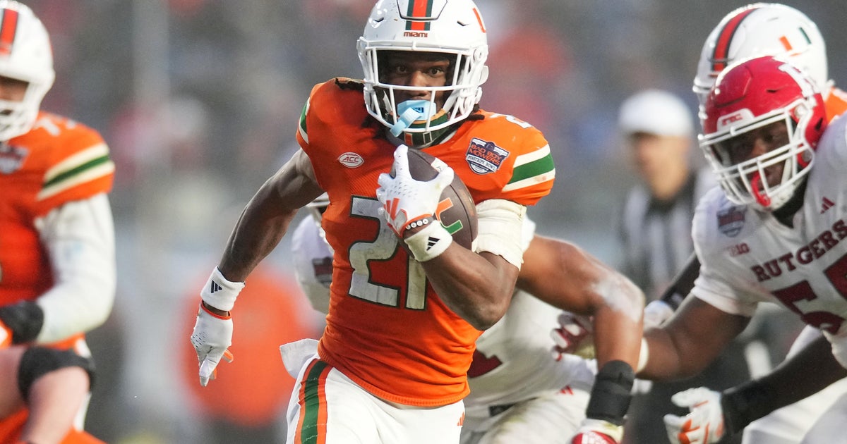Rutgers beats UM 31-24 to get Pinstripe Bowl Rutgers beats UM 31-24 to get Pinstripe Bowl
