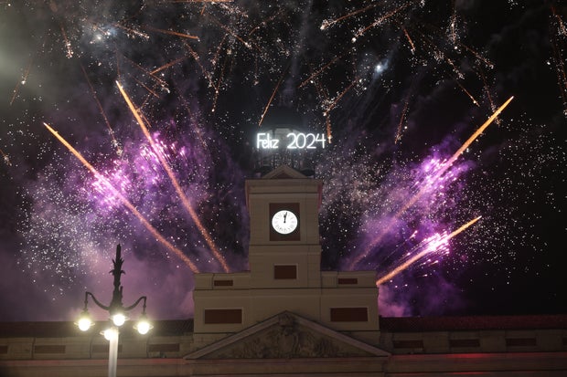 New Year's Eve 2023 Chimes At Puerta Del Sol