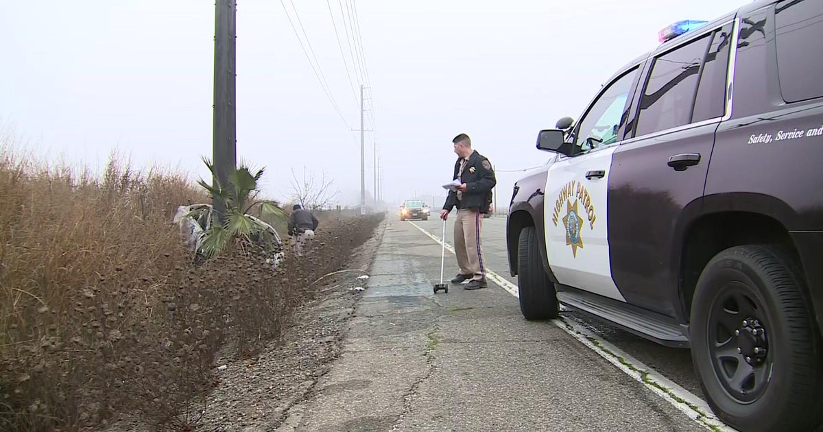 Driver killed in fiery crash on Franklin Boulevard near Elk Grove