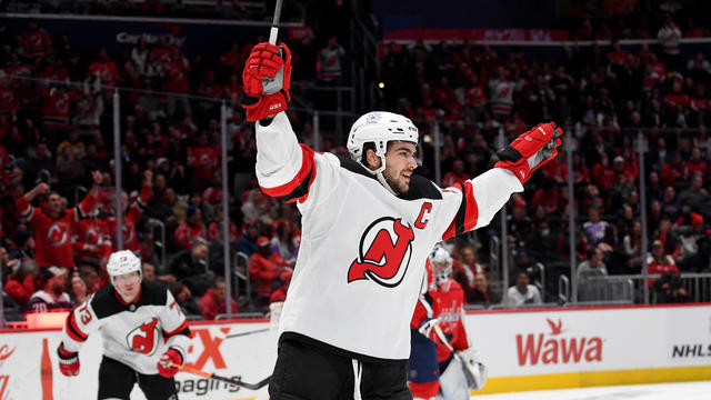 devils-capitals-nico-hischier.jpg 