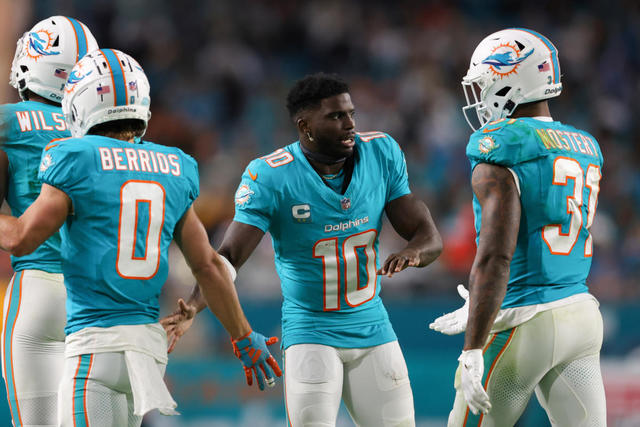 How to watch the Buffalo Bills vs. Miami Dolphins game: Livestream options,  kickoff time - CBS News