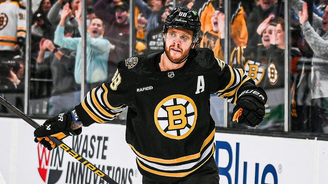 Pittsburgh Penguins v Boston Bruins