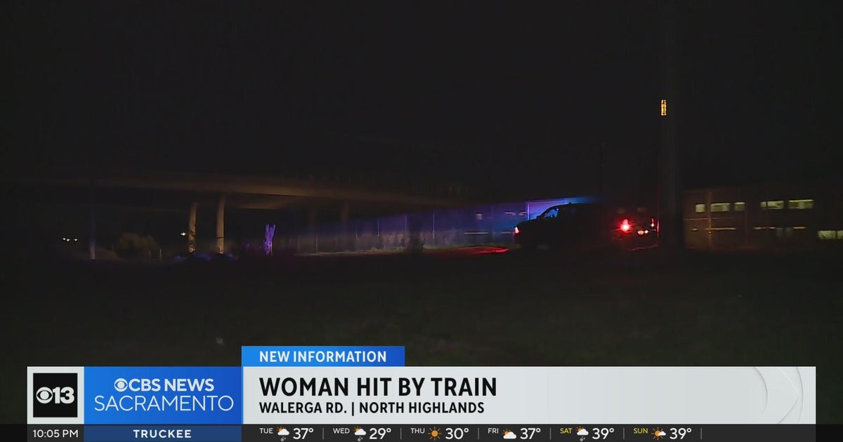 Train hits and kills woman in North Highlands