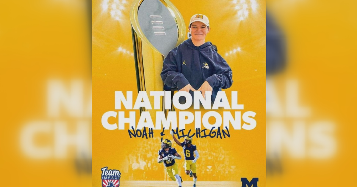 michigan-teen-traveling-with-u-of-m-football-celebrates-team