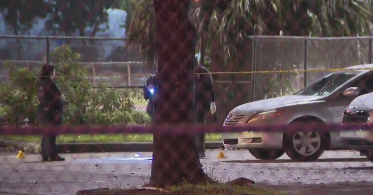 Pupil capturing sparks police investigation at Miami Northwestern Senior High Pupil capturing sparks police investigation at Miami Northwestern Senior High