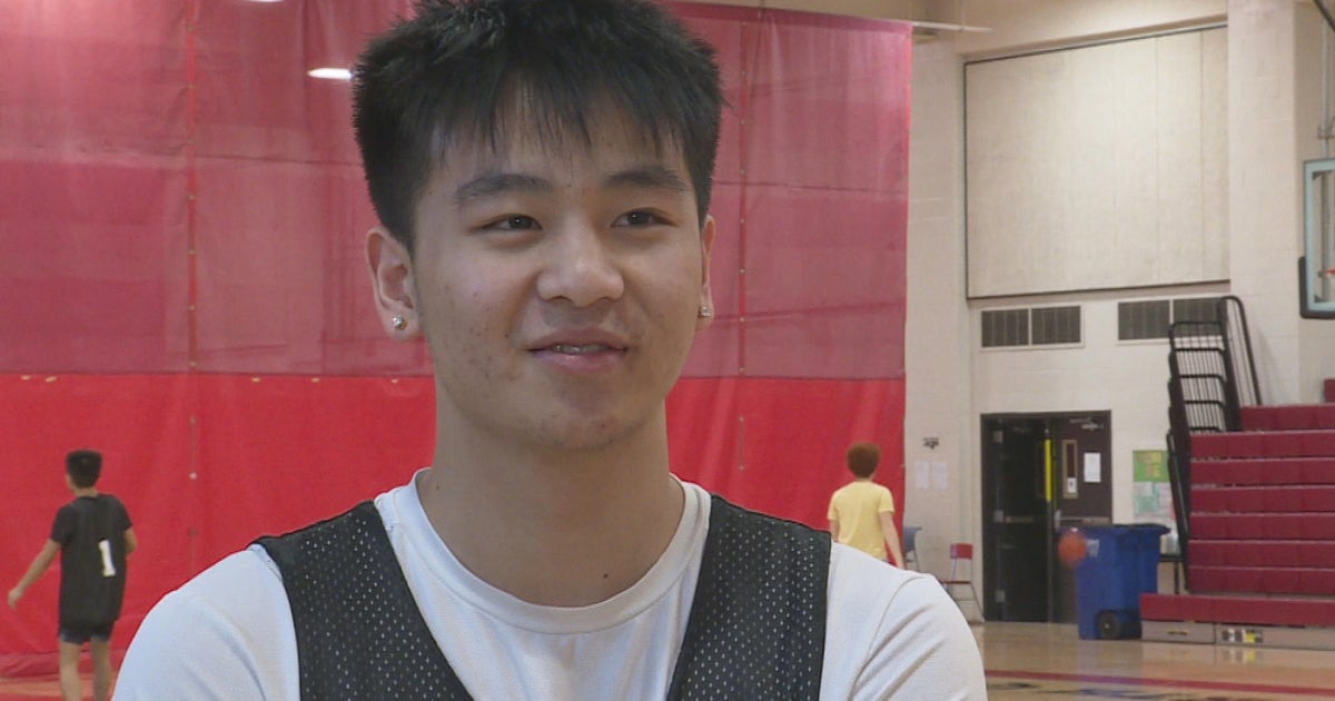 North Quincy basketball star Kobe Nguyen emulates