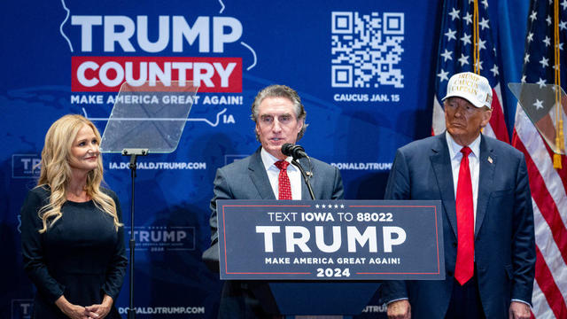 Donald Trump Campaigns In Iowa 