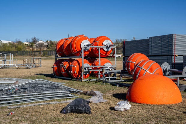 State Of Texas Takes Control Of Park On Border In Eagle Pass, In Effort To Curb Migrant Crossings