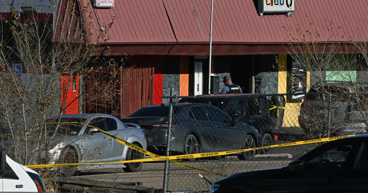 Убиецът от клуб Q в Колорадо Спрингс е обвинен в федерални престъпления от омраза