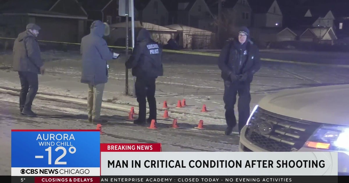 Drive-by shooting in Little Village leaves 1 man critically hurt - CBS ...