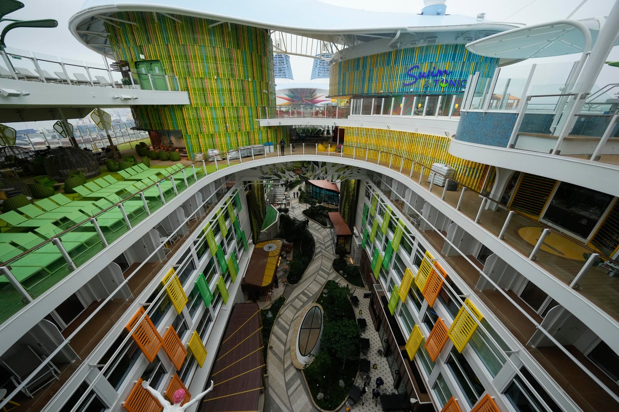 A look inside the Icon of the Seas, the world's biggest cruise ship, as ...