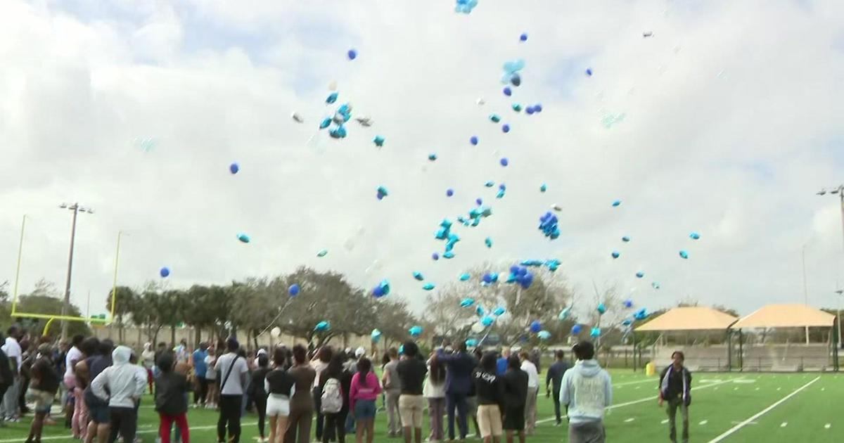 Balloons honor teen murdered at Most effective Buy close to Sawgrass Mills Shopping mall, dad speaks out for initially time