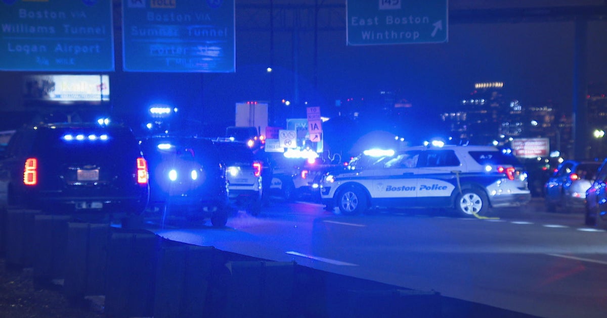 Pedestrian struck and killed by vehicle in East Boston - CBS Boston