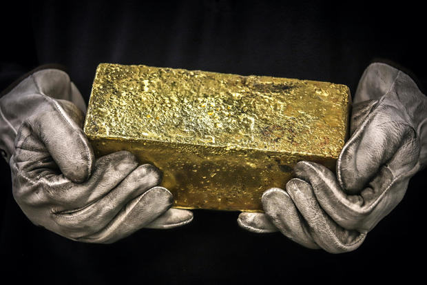 How much is 1 pound of gold worth? - CBS News