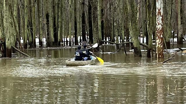 troopers-canoe-eaton-county-man.jpg 