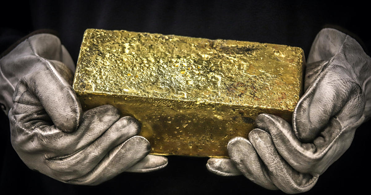 Колко струва 1 фунт злато?