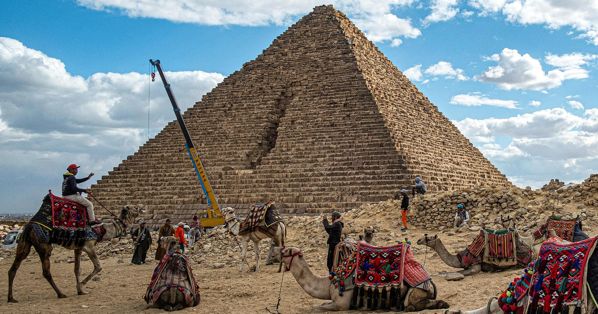 Team planning to rebuild outside of King Menkaure’s pyramid in Egypt told “it’s an impossible project”