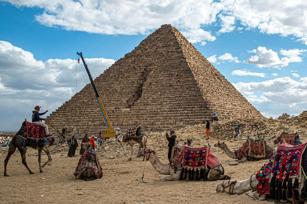 Archaeologists in Egypt embark on a mission to reconstruct the outside of Giza's smallest pyramid