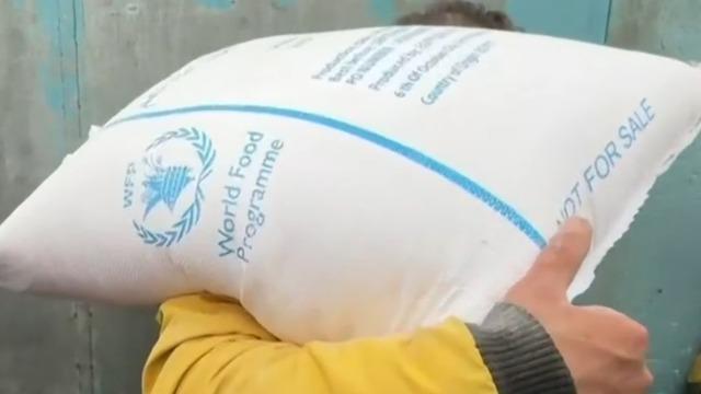 cbsn-fusion-us-dozens-of-other-countries-pull-funding-from-un-aid-agency-thumbnail-2640245-640x360.jpg 