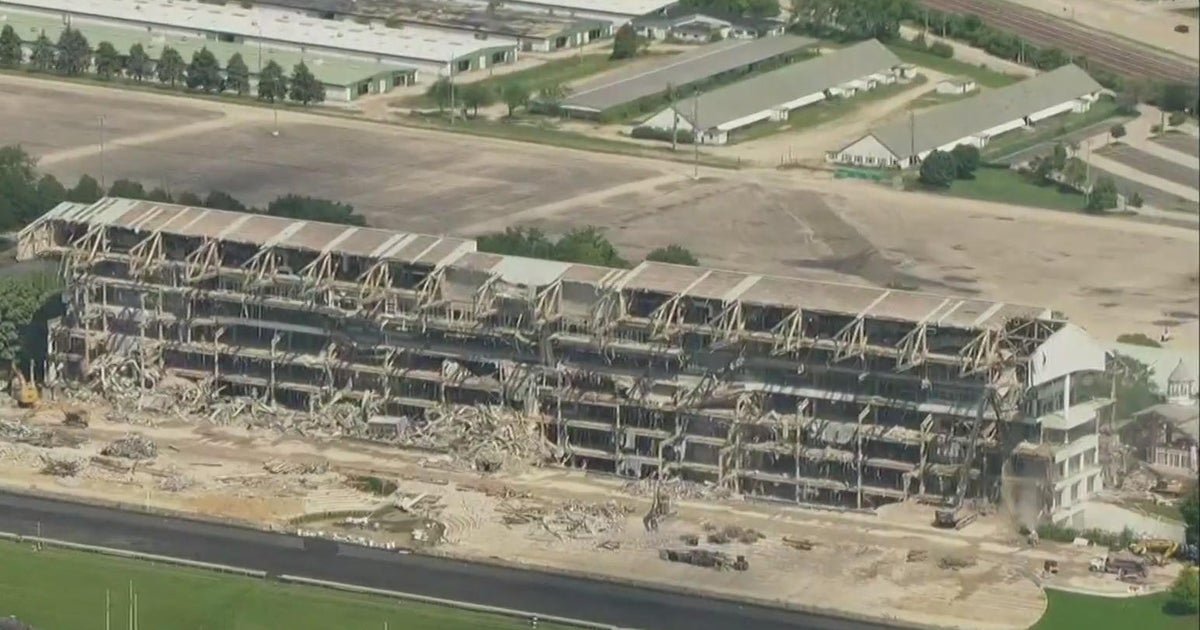 Chicago Bears, school districts differ on appraisals for Arlington Park