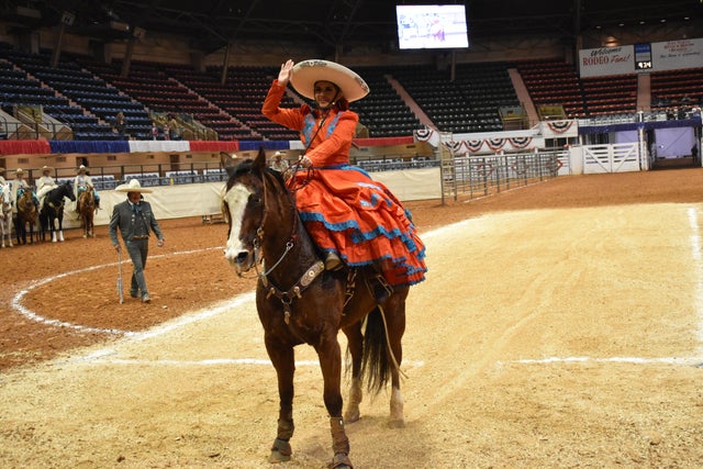 Escaramuza La Victoria Juvenil Burlseon, TX 