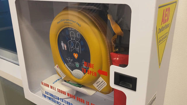 Automated External Defibrillator 