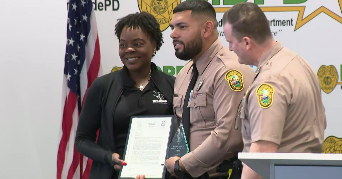 Shot in the confront in line of obligation, MDPD’s Ricaurte Lugo honored as Officer of the Year