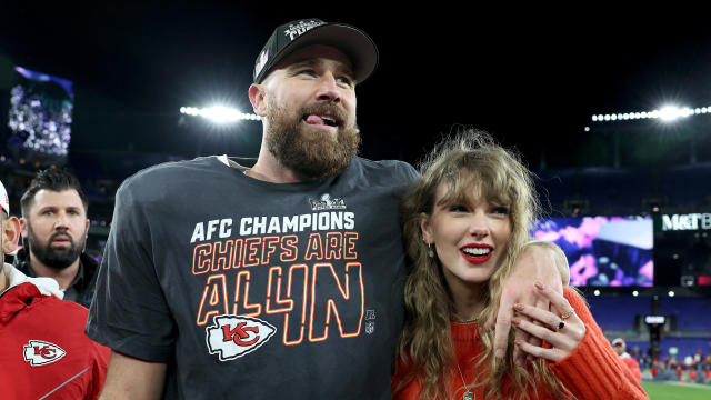 Travis Kelce and Taylor Swift after the AFC Championship game 