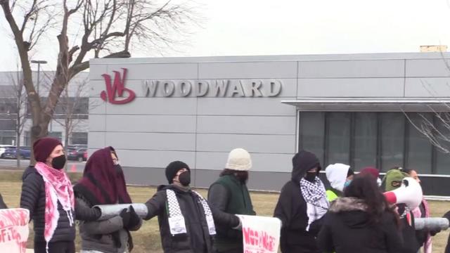 niles-woodward-mpc-protest.jpg 