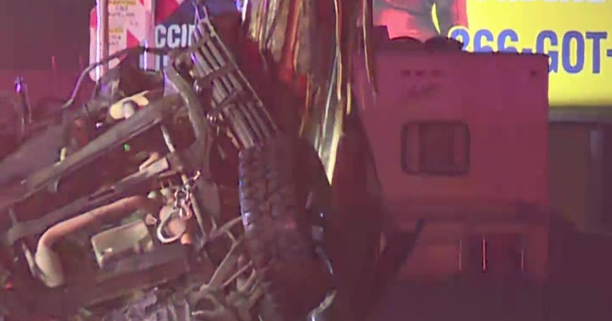 Two-vehicle crash in Sacramento kills driver