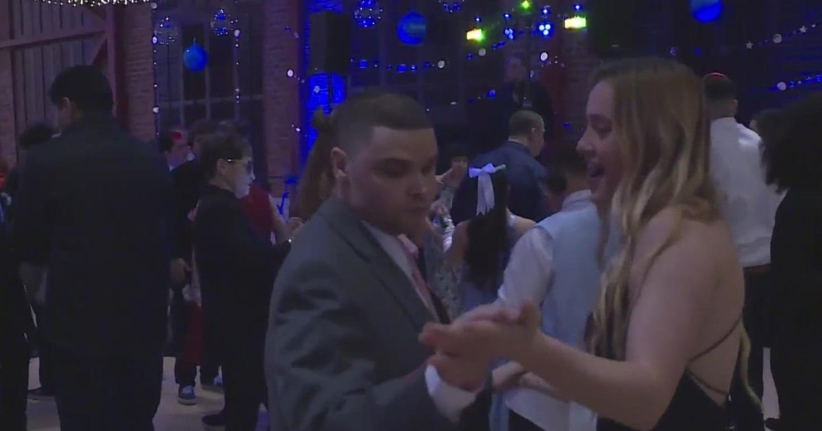 Night To Shine prom event for people with disabilities held in Lodi ...