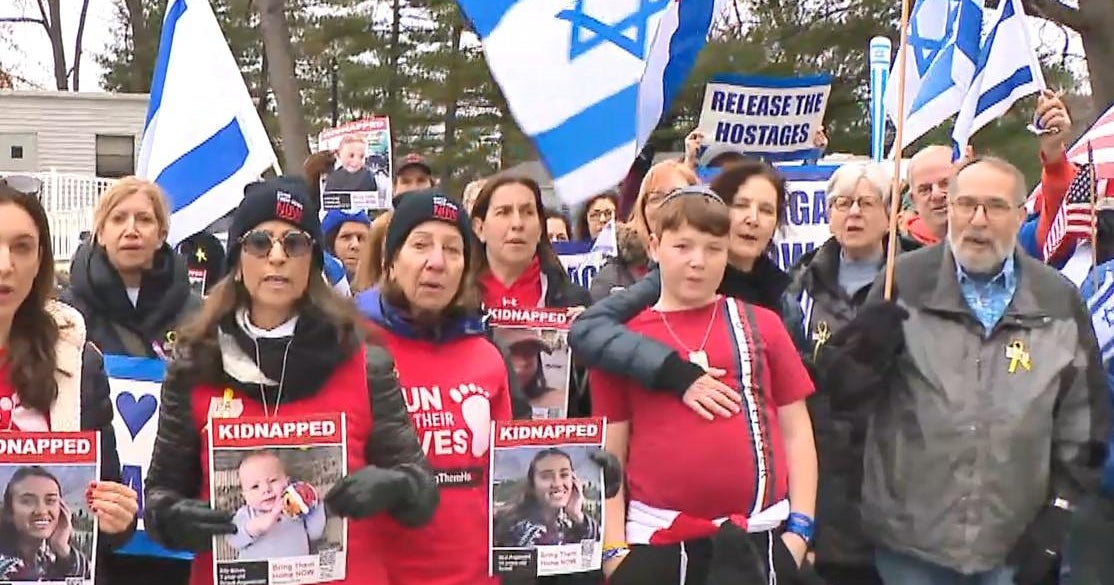 Baltimore-area Jewish community rallies weekly in push for release of hostages in Gaza - Vimarsana News