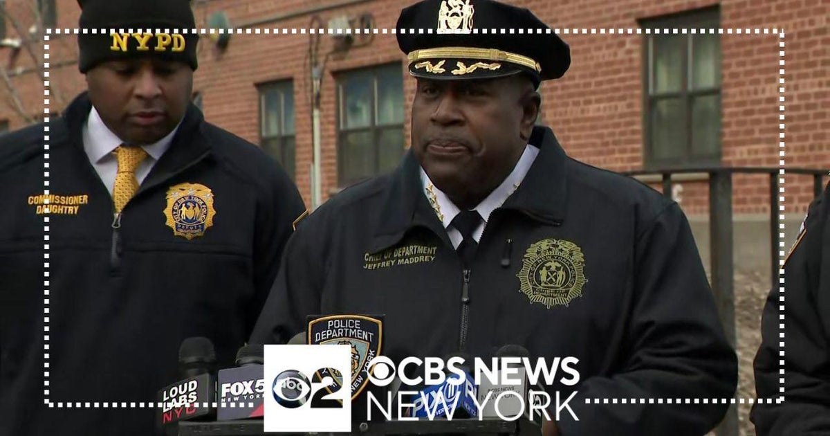Watch: NYPD update after officer shoots, kills armed man in Queens ...