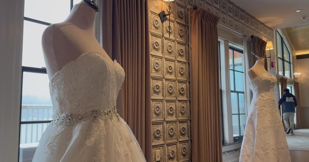 New Jersey County Gives Away Wedding Dresses to Veterans and Local  Responders for Free