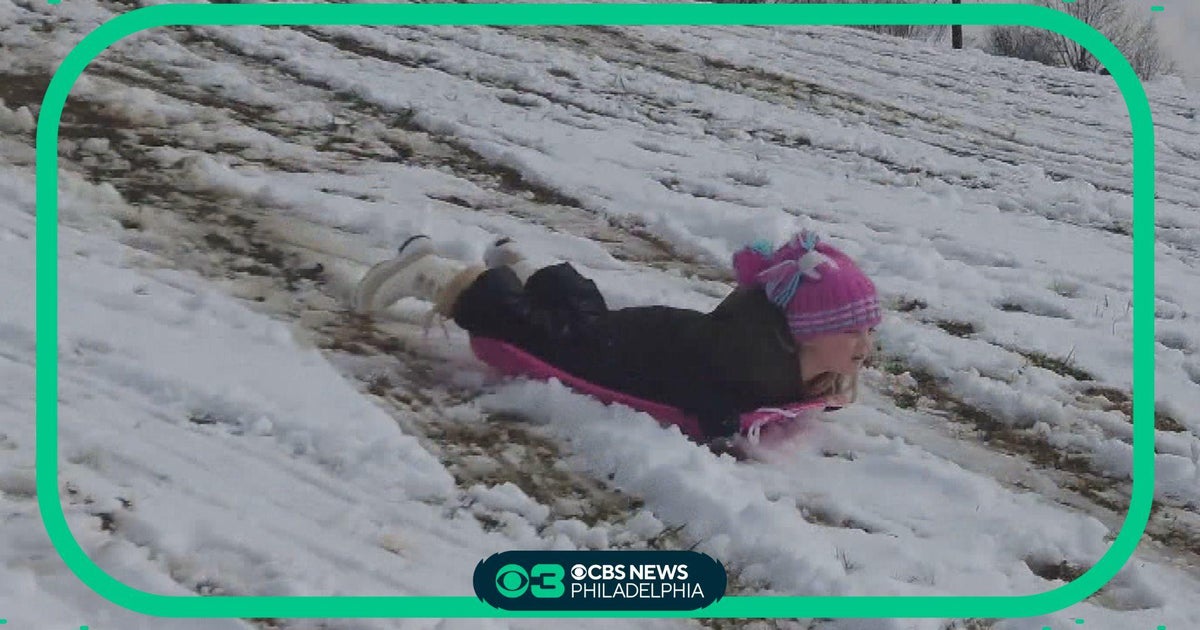 Delaware County kids enjoy snow day at "Sled Hill" in Springfield - CBS ...