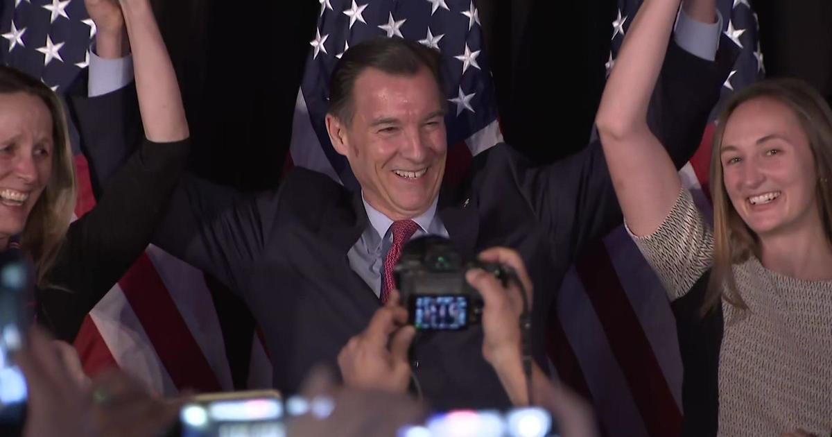 Democrat Tom Suozzi sworn back into Congress after winning special election for NY-3